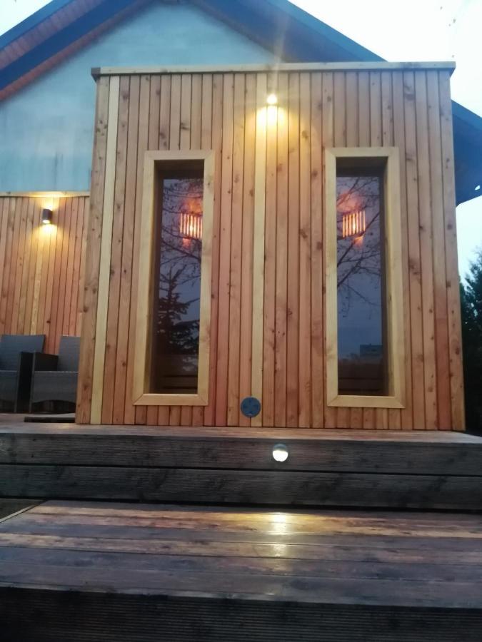 Lendhouse - Spa Pod Gwiazdami Sapow エクステリア 写真