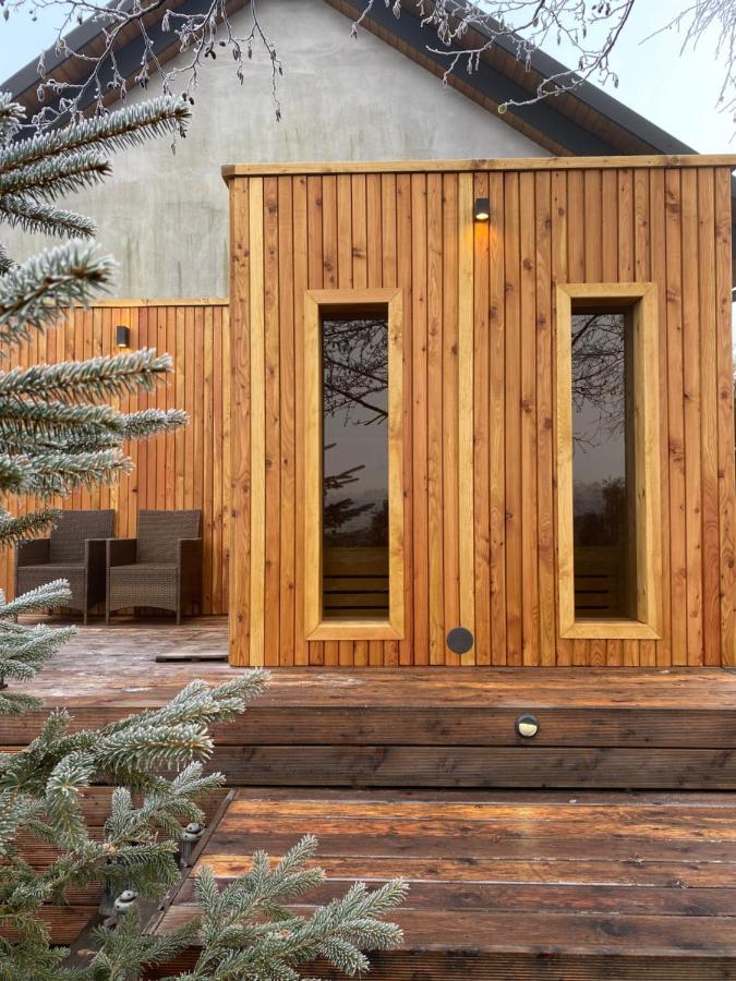 Lendhouse - Spa Pod Gwiazdami Sapow エクステリア 写真